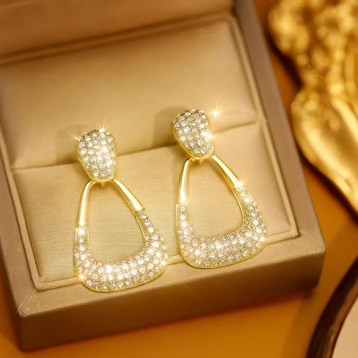 Geometric Sparking Diamond Earrings